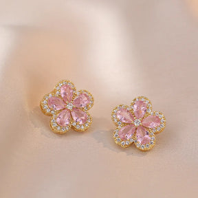 Colar Flor de Sakura Banhado a Ouro 18K